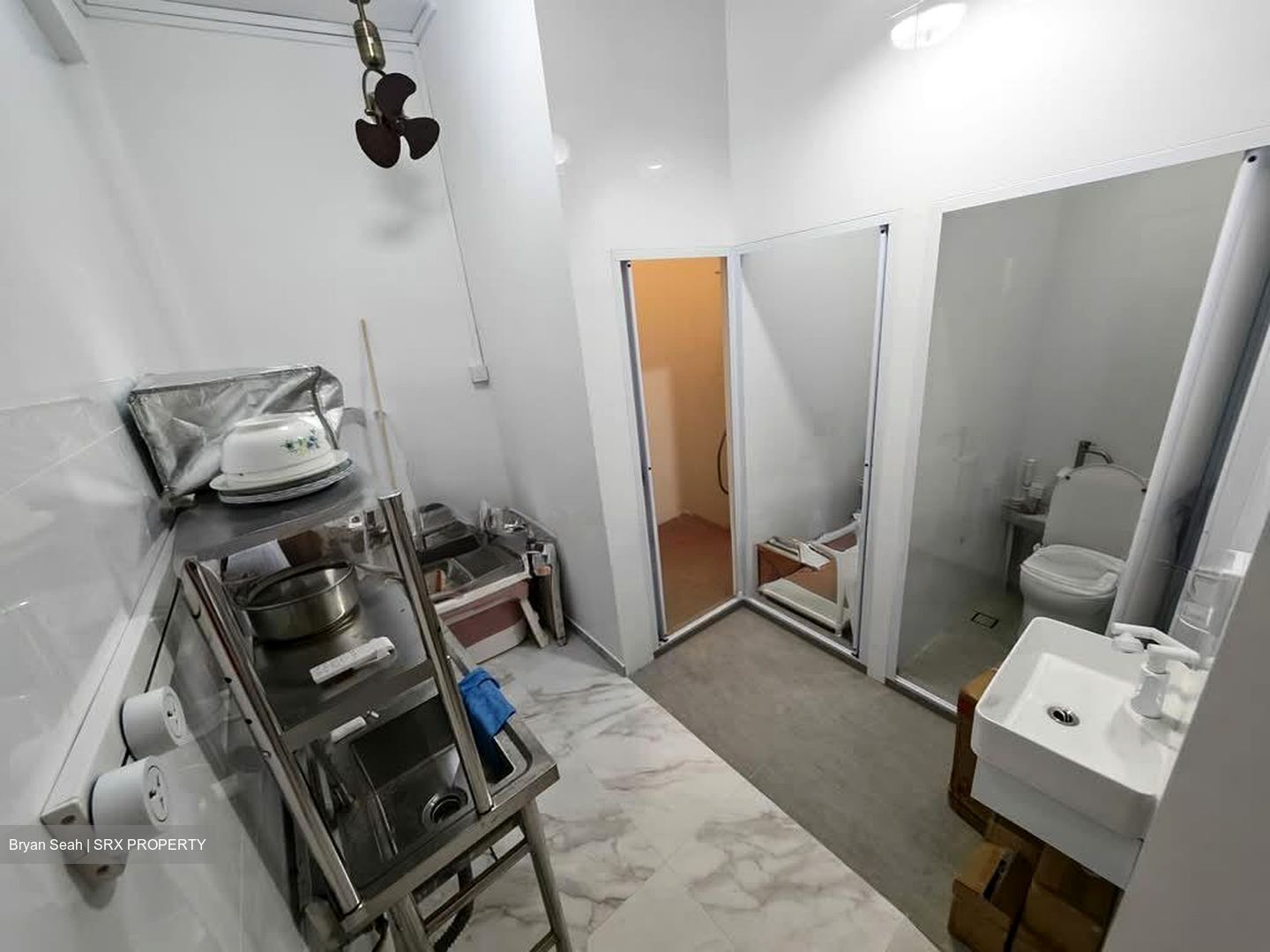 Lakepoint Condominium (D22), Condominium #567696651